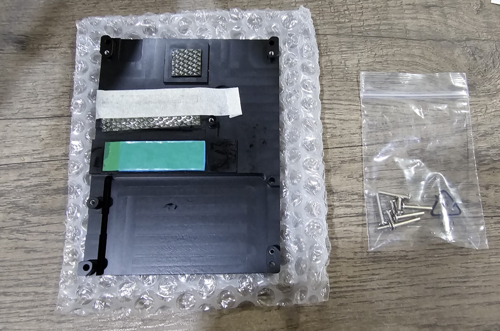 ADVANTECH SOM-5898C7-H0A1. SINGLE BOARD COMPUTER MODULE. Core i7-7820EQ 3GHz.