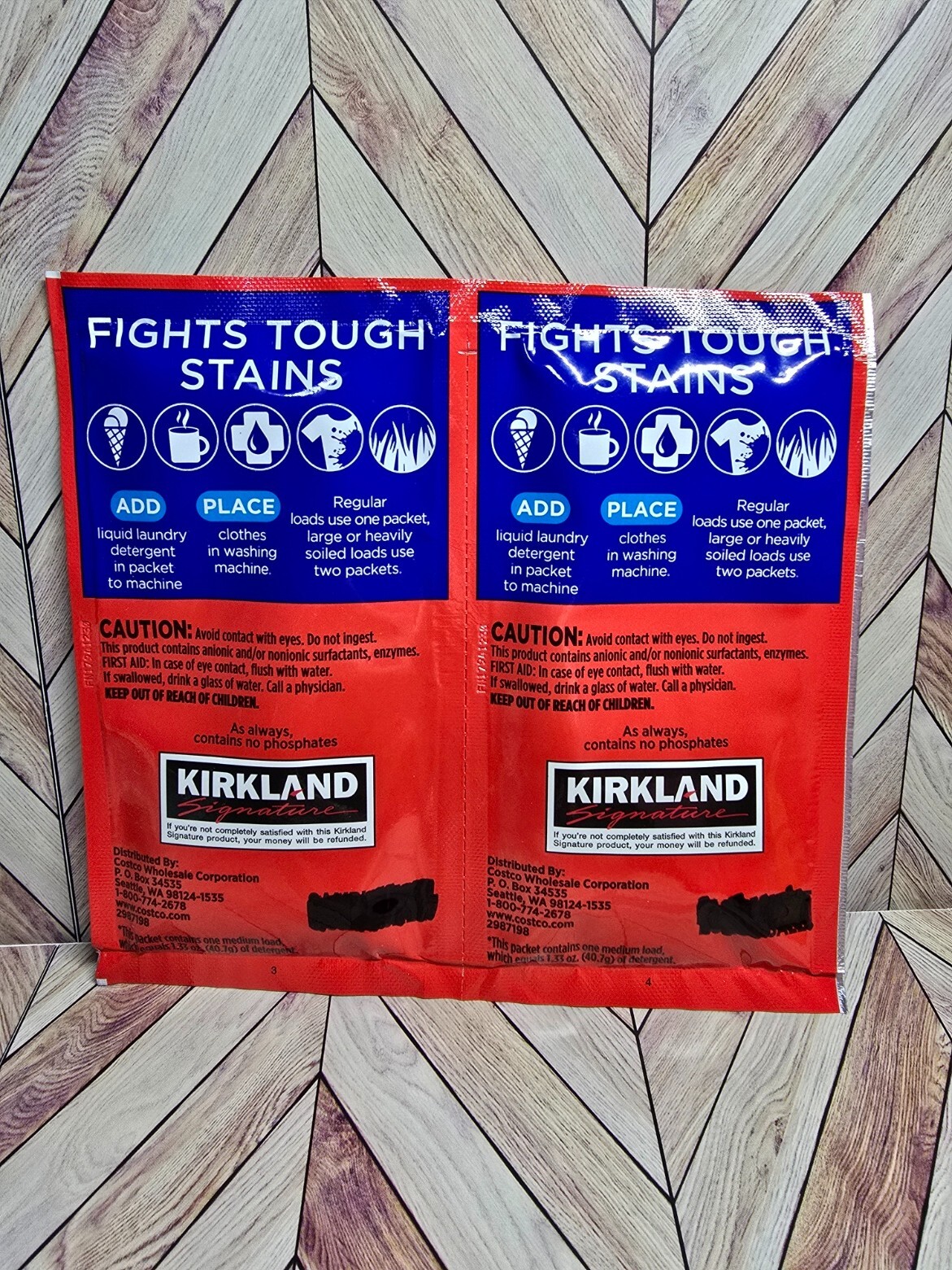 Kirkland Signature Ultra Clean Laundry Detergent Fresh Scent 1.3oz Ea Travel 2pk