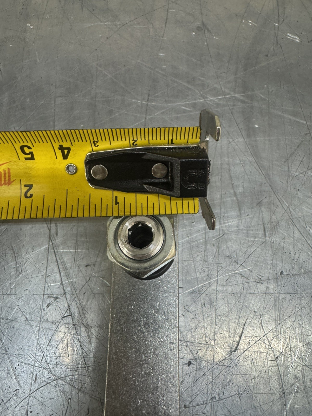 LDI G610-06-A-1, Fluid Level Sight Glass, 6 in, Aluminum