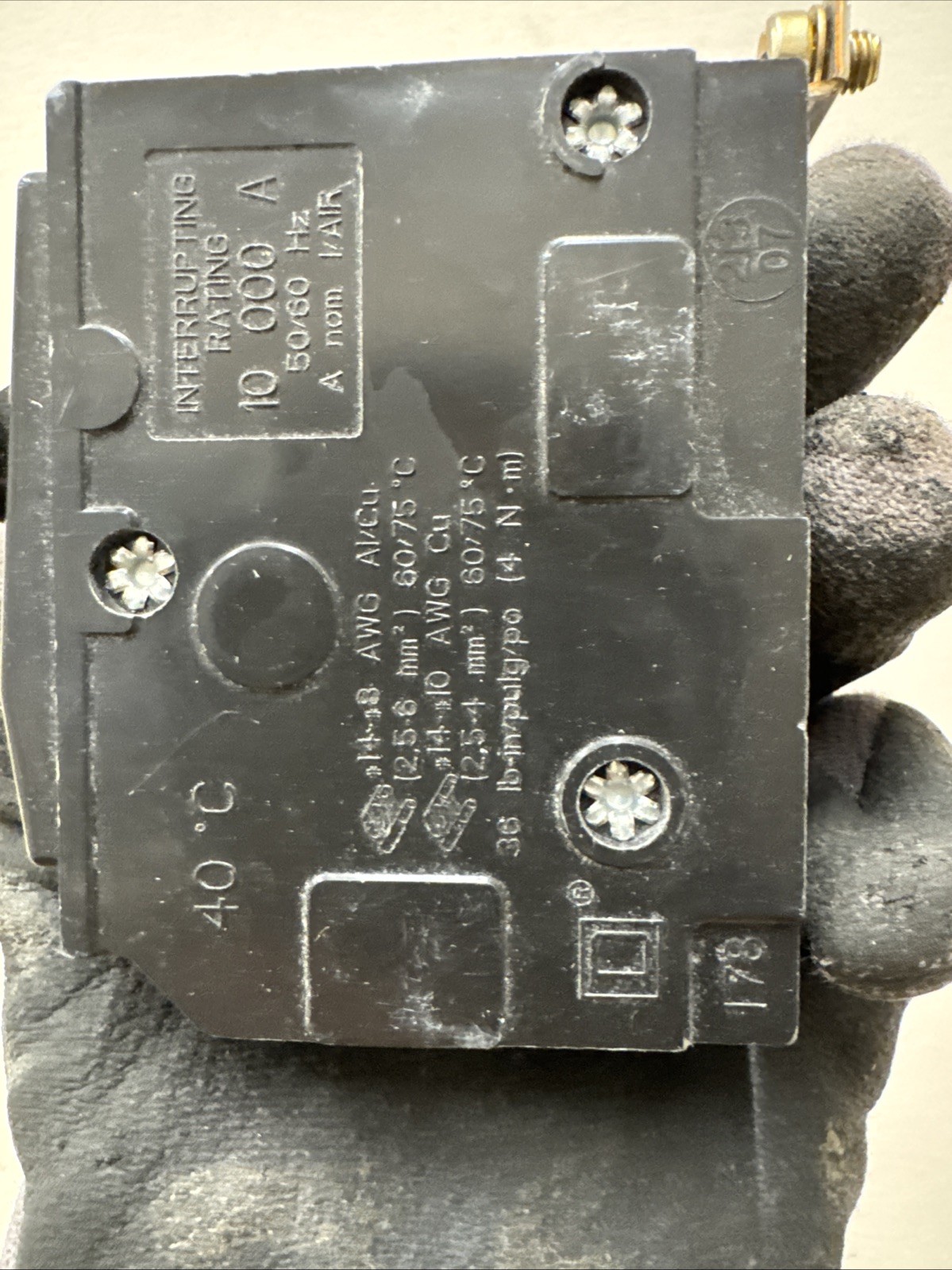 Square D QOB230 Circuit Breaker 30 Amp 2 Pole 10 AIC 120/240 Type QOB
