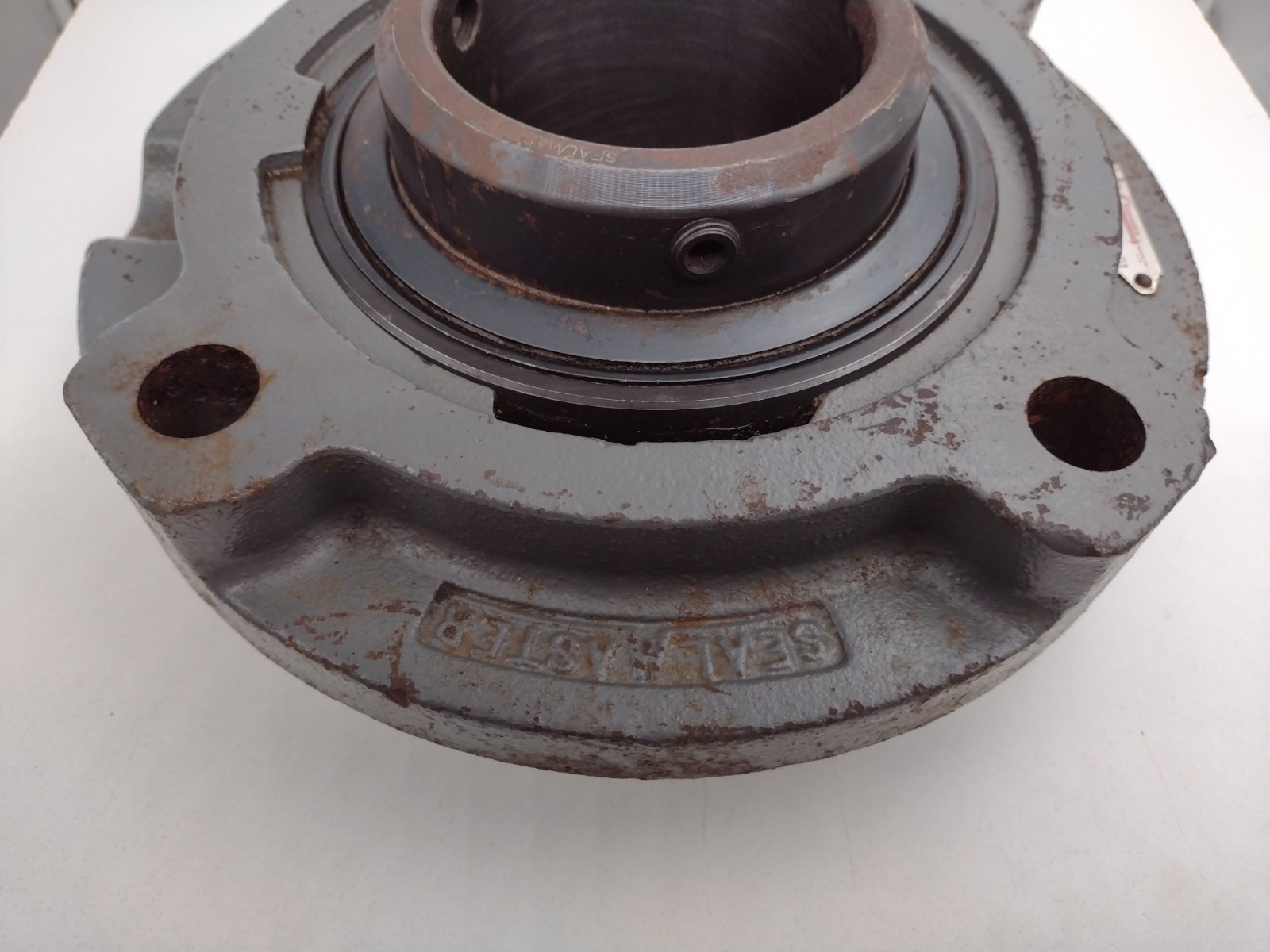 *** Sealmaster General Kinematics 10-05-09-01 Flange-Mount Bearing 3-7/16″