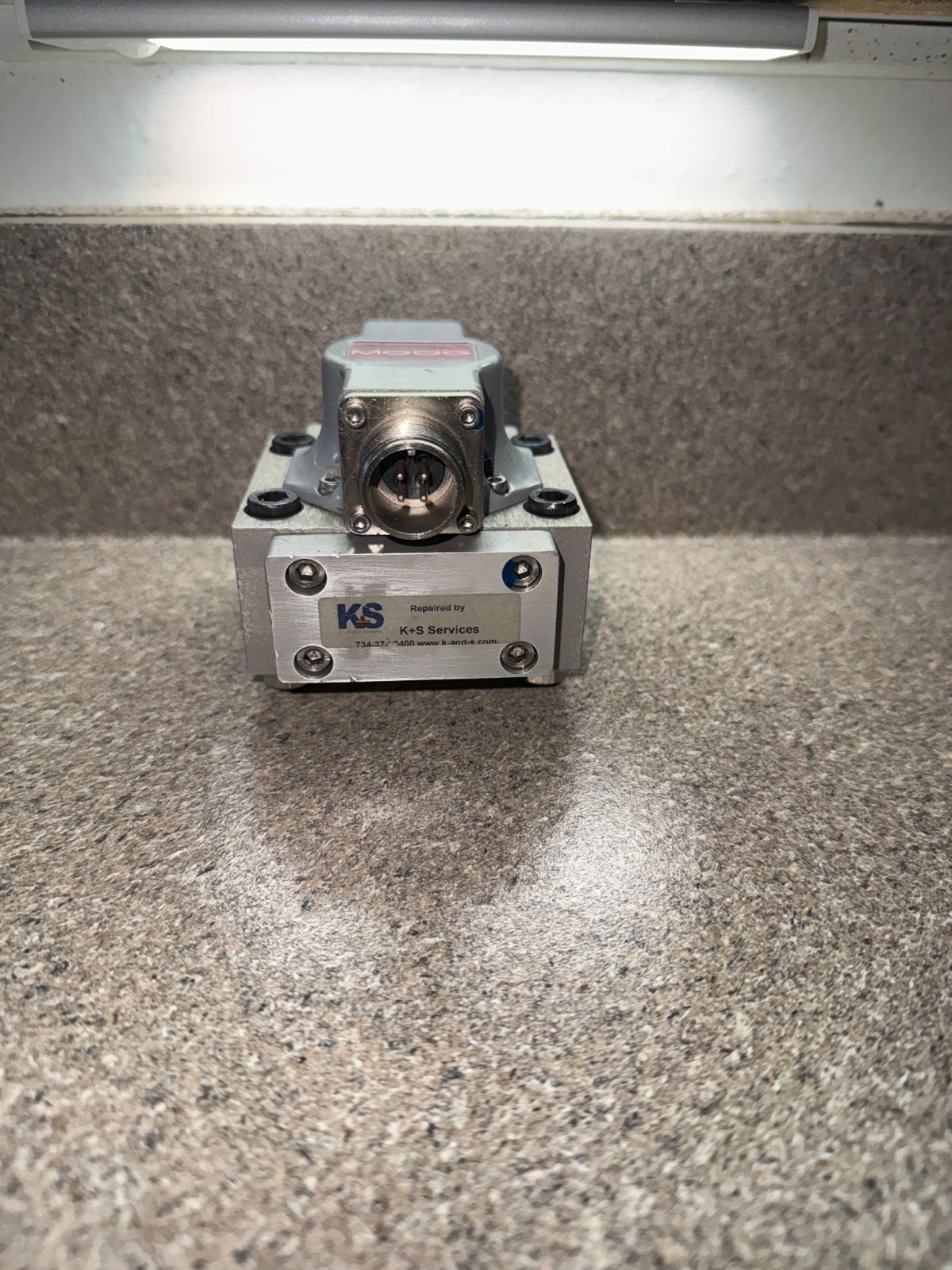 MOOG D761-3005B Electro Hydraulic Servo Valve 4500 PSI 40 GPM Tested Clean