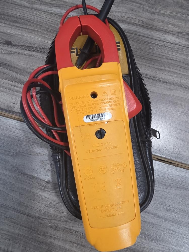 FLUKE 323 (PSL039056)