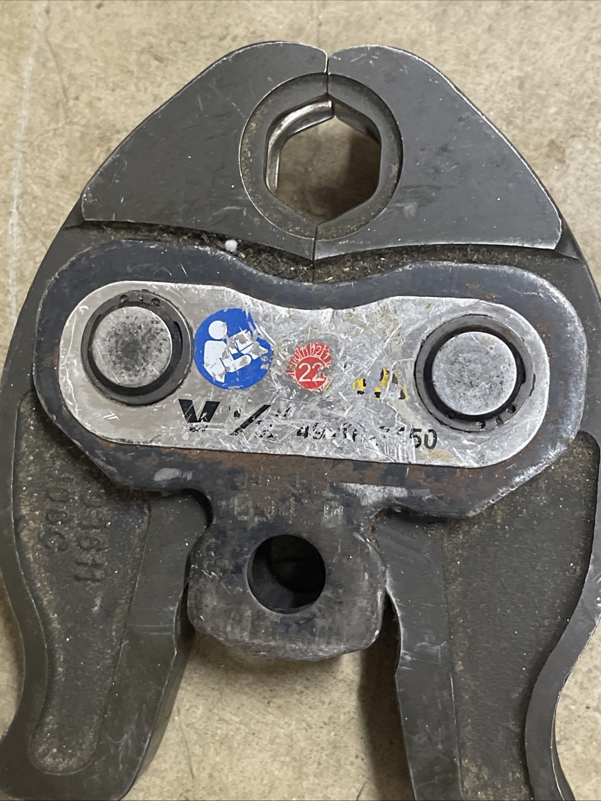 MILWAUKEE 2473 M12 FORCE LOGIC PROPRESS TOOL