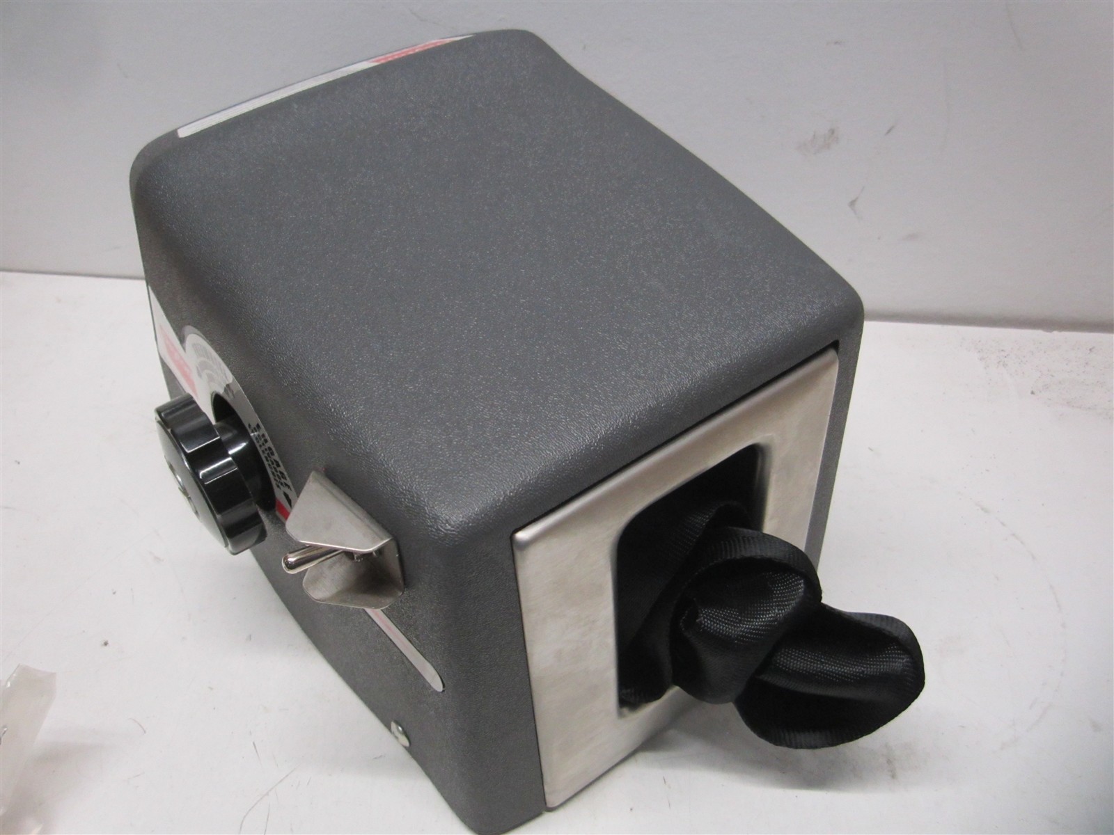 Dayton (5AA19) 12V 40A 2/5HP 1500 Pulling Capacity Electric Winch w/ 20′ Rope