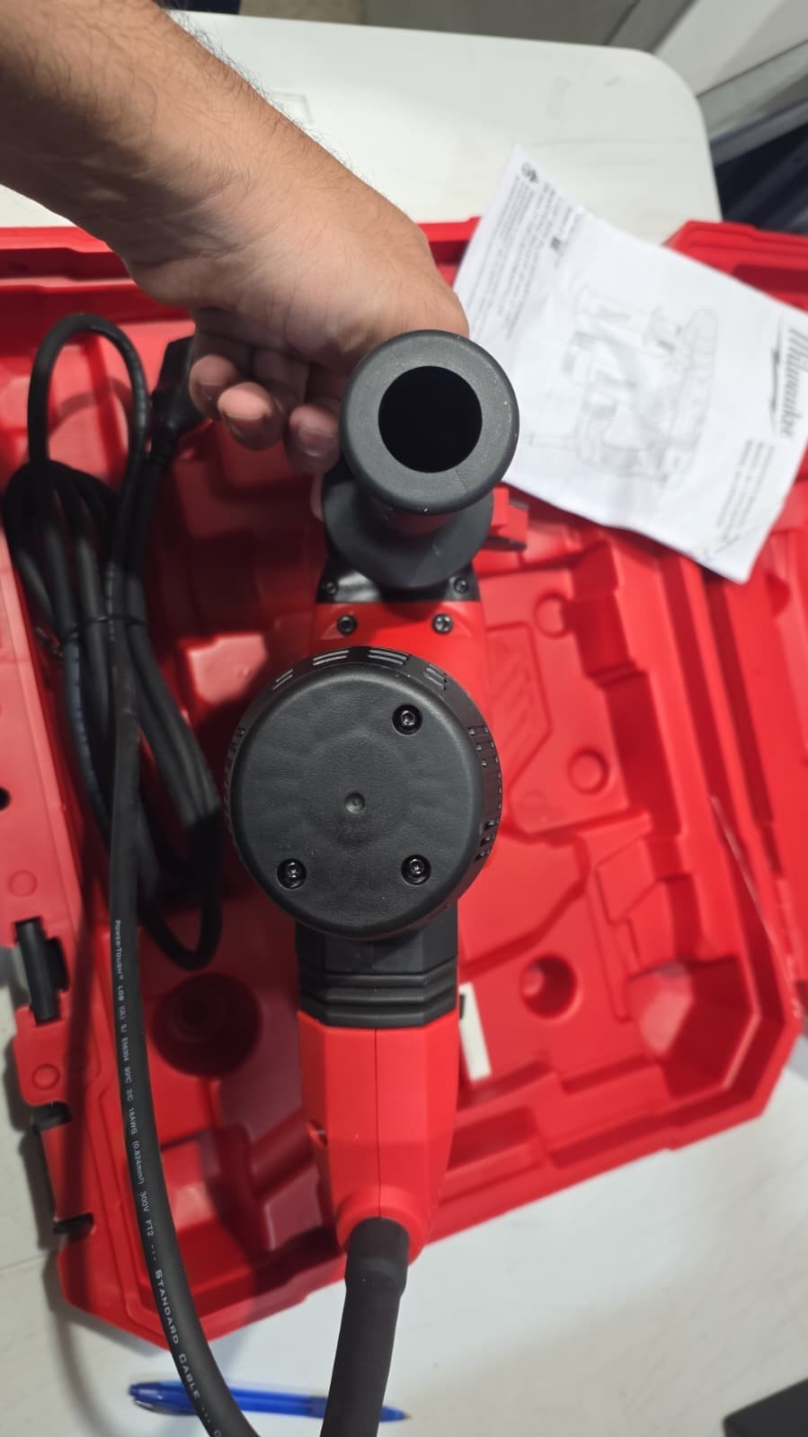 Milwaukee 1-1/8″ SDS Plus Corded Rotary Hammer Kit (5268-21)