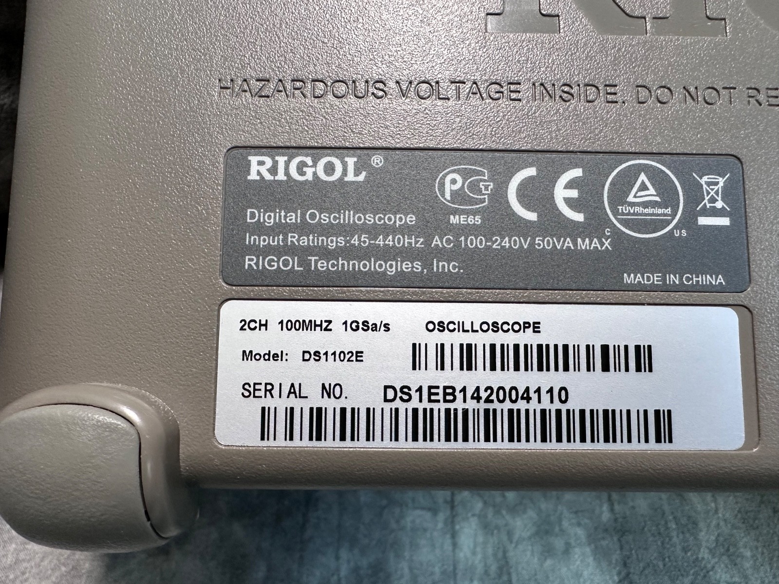 Rigol DS1102E 100MHz 1GSa/s 2 Channel Color Oscilloscope with Probes