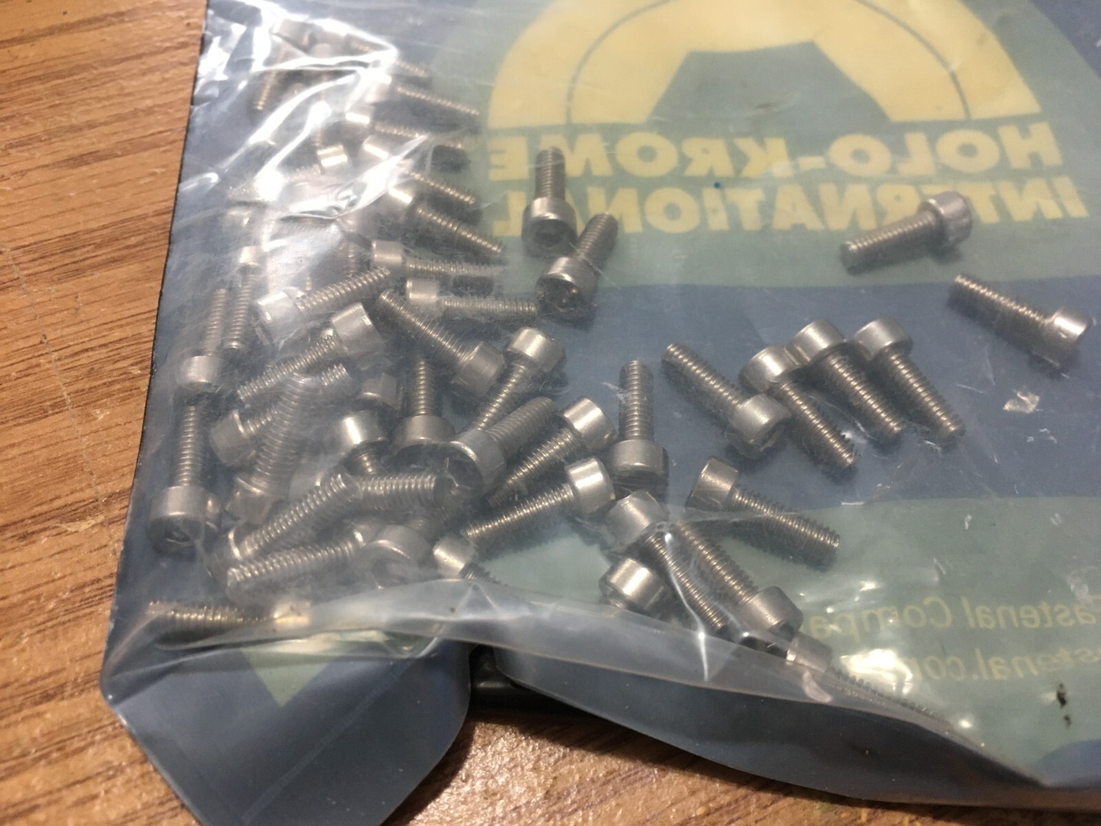 (50) M4-0.7 x 12mm ISO 4762/DIN 912 Hex Drive Grade A2-70 Stainless Steel Socket
