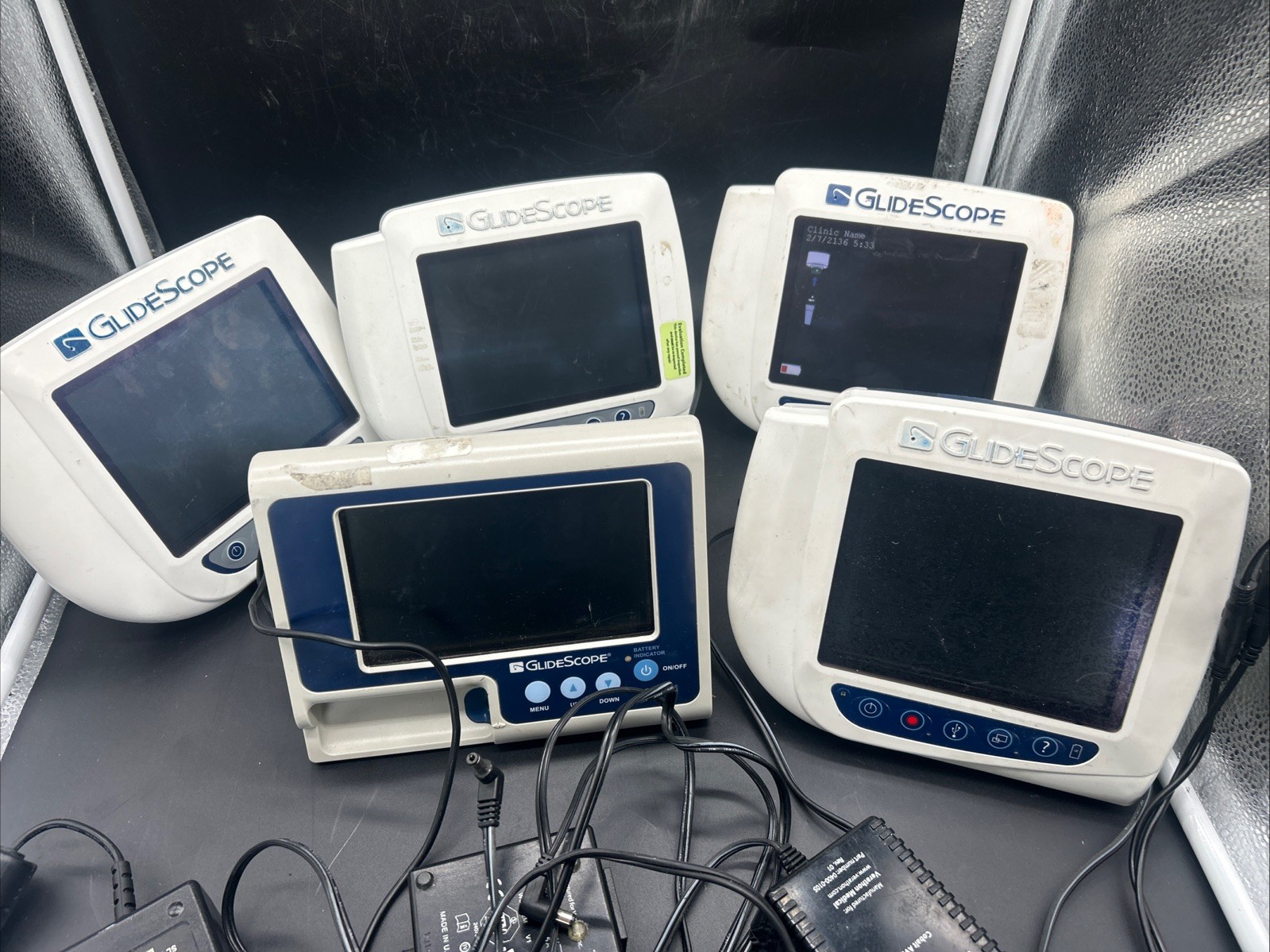 5 Glidescope Video Monitor 0570-0338 with 3 Power Supply **power tested only**