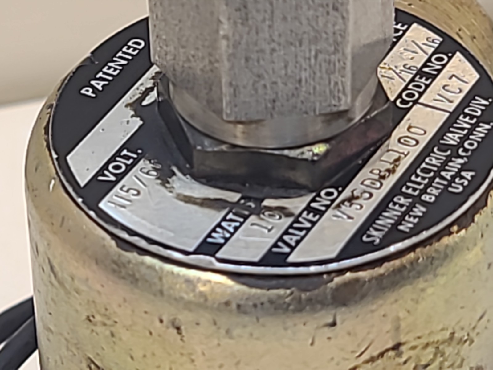 Parker Skinner V53DB1100 Pneumatic Solenoid Valve – Used