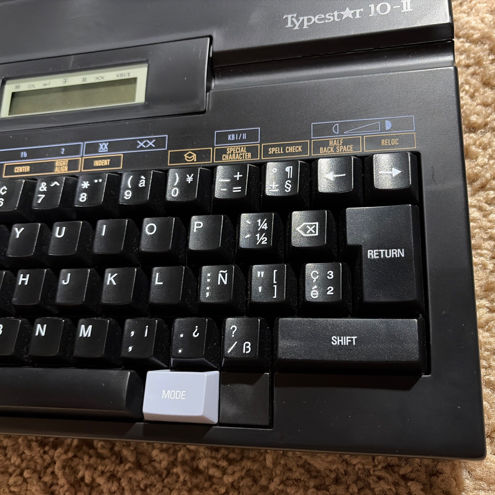 Canon Typestar 10II Portable Personal Typewriter With Cover No Charger Works!