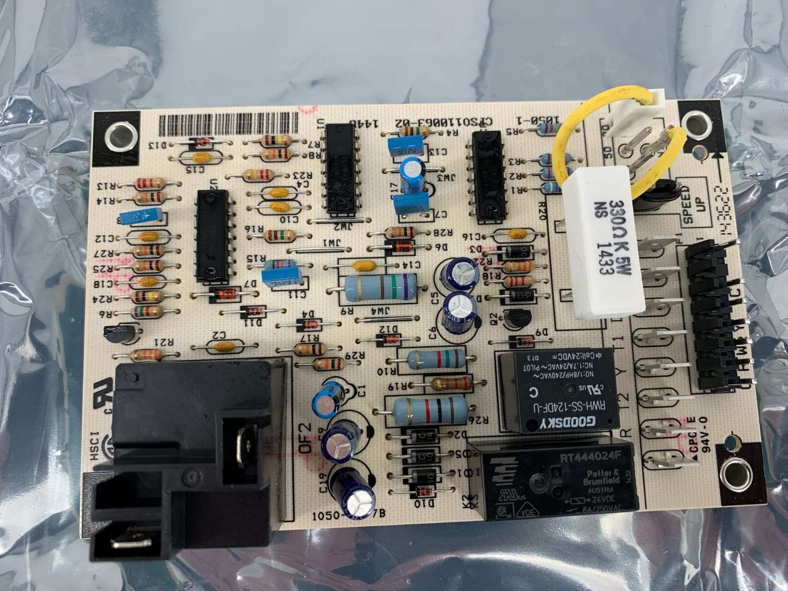 Carrier Bryant CESO110063-02 Heat Pump Defrost Control Board NOS