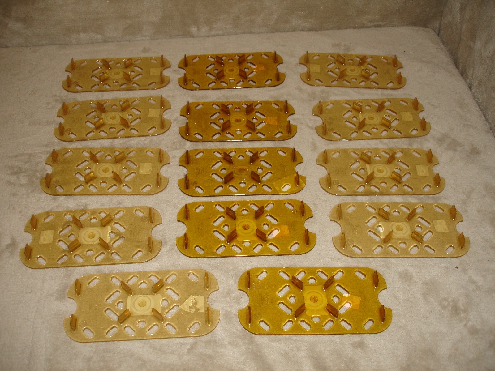 Lot of (14) Vollrath Super Pan 3 False Bottom High Temp Plastic Fits 1/4 Pans