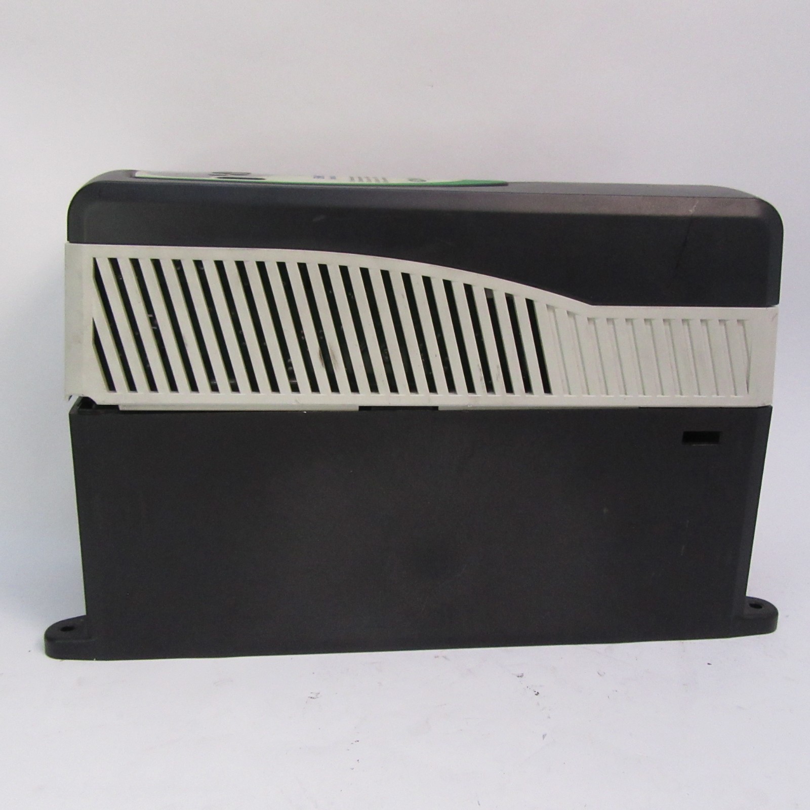 Emerson Commander SK SKD3200400 5.0HP INVERTER DRIVE T12-D8