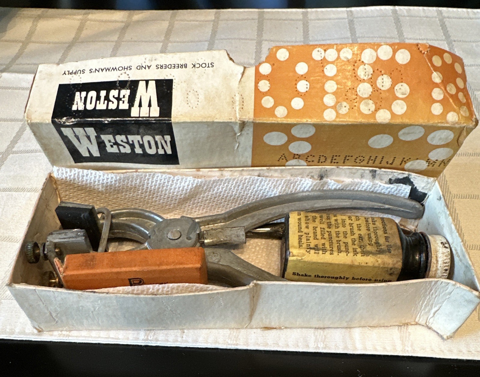 Weston Mfg Supply Co Pet Tattoo Outfit Vintage 10 Stamps 1-10 Pets & Sm Animals
