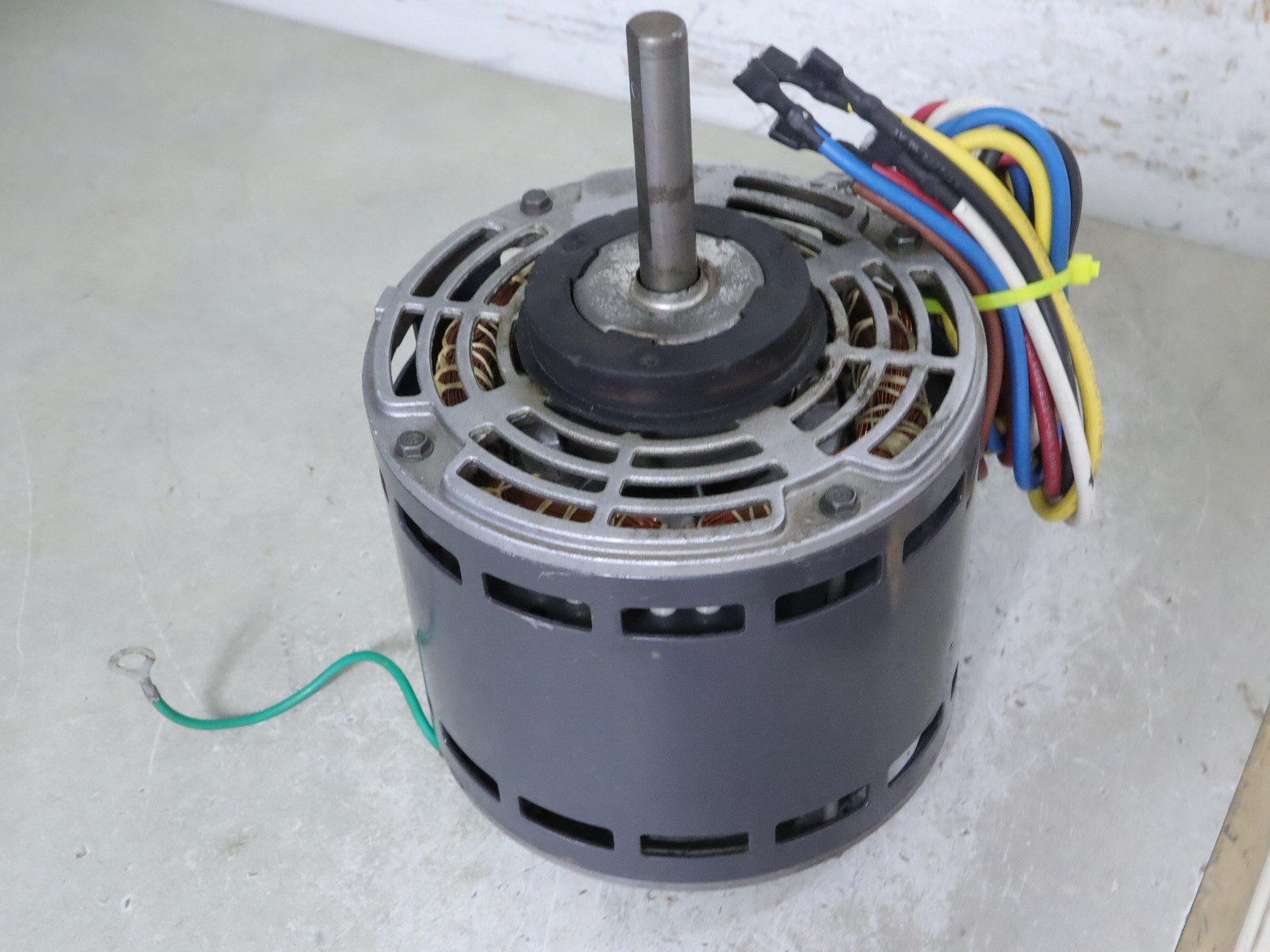 EMERSON K55HXDJM-7081 Furnace Blower Motor 1/3HP 1075RPM 4SPD 115V D340126P02