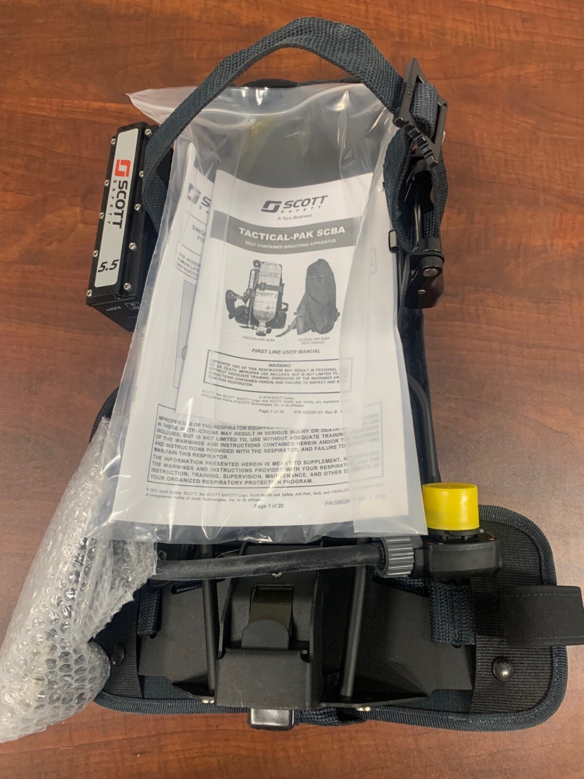 BRAND NEW 3M Scott Safety Air-Pak 5.5 Harness SCBA Fire Breathing Apparatus 5500