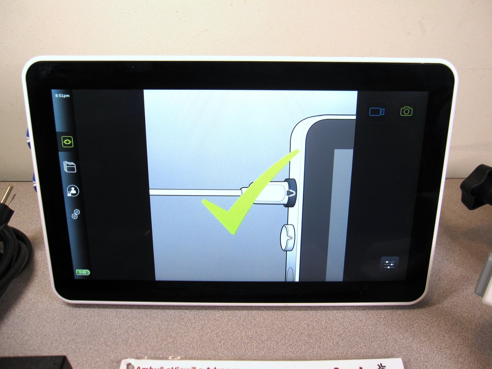 Ambu aView 2 Advance 405011000 Touchscreen Monitor, Power Supply, Mount TESTED