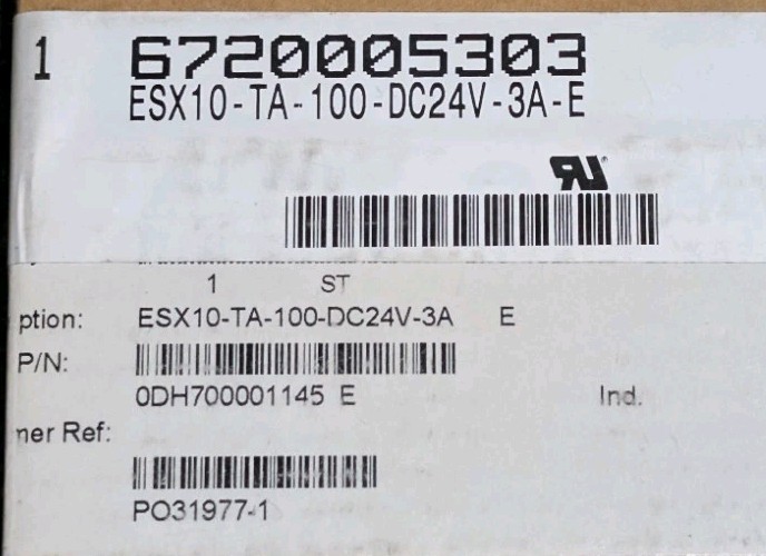 E-T-A CIRCUIT BREAKERS ESX10-TA-100-DC24V-3A-E pack of 3 (NEW IN BOX)