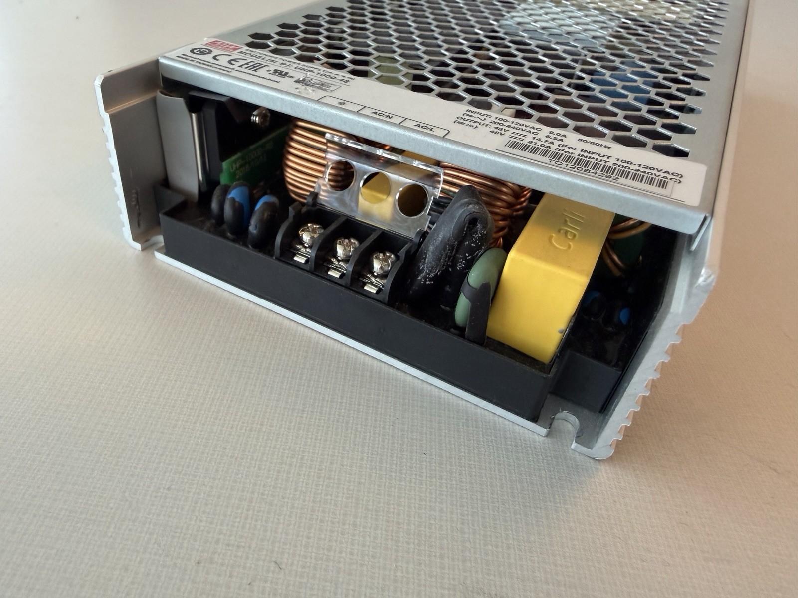 Mean Well UHP-1000-48 Switching Power Supply U-Ch 1008W 48V 21A PFC 90-264VAC