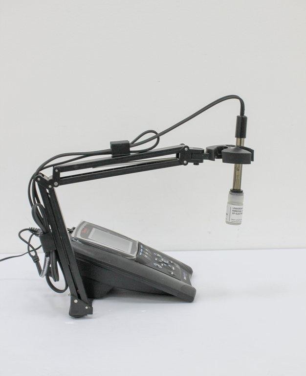Thermo Scientific Orion Star A211 pH Meter with 120V Power Cord (3372621)