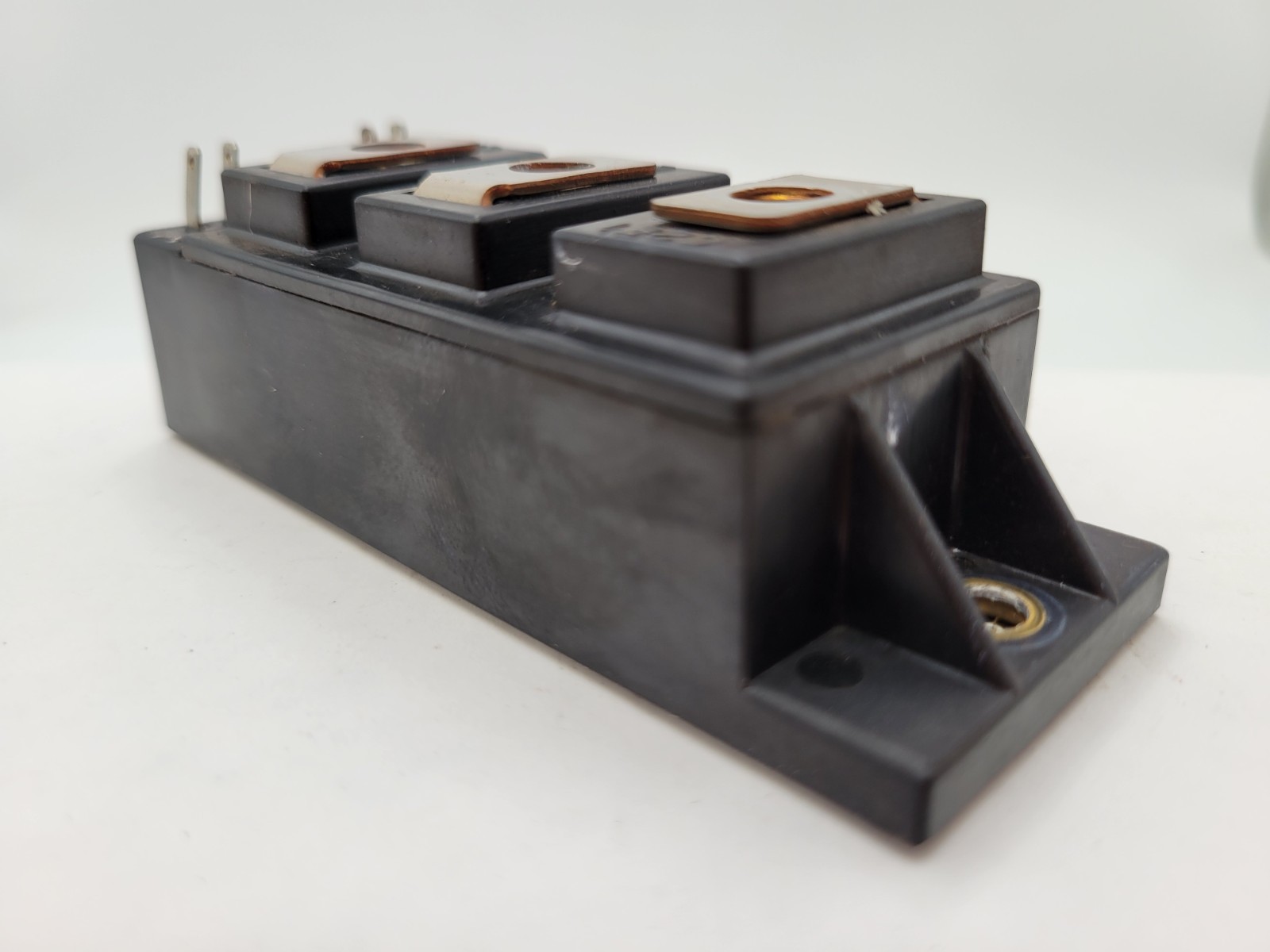 Fuji Electric 2MBI100N-060 IGBT Module Screw Terminal 100 Amp 600 Volt