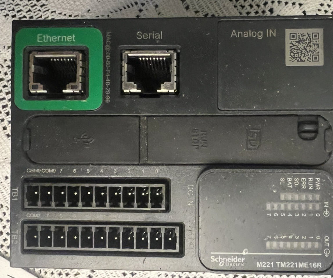 Brand New Schneider Electric TM221ME16R Modicon M221 Controller, 16 I/O