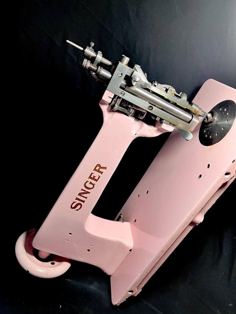 Singer 114w103 Chain stitch & Moss Stitch Embroidery Machine head only