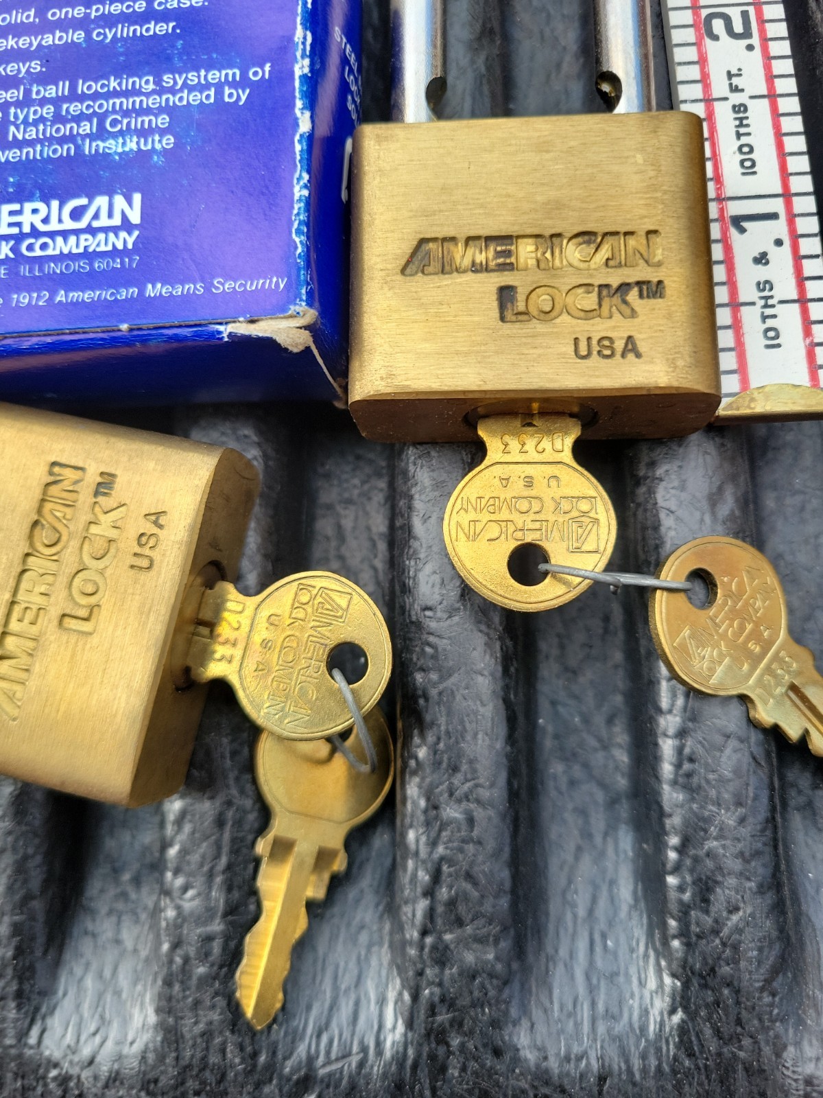 (2) 1995 AMERICAN PADLOCK L-51 SERIES CHROME SHACKLE Keyed Alike YFJ NOS