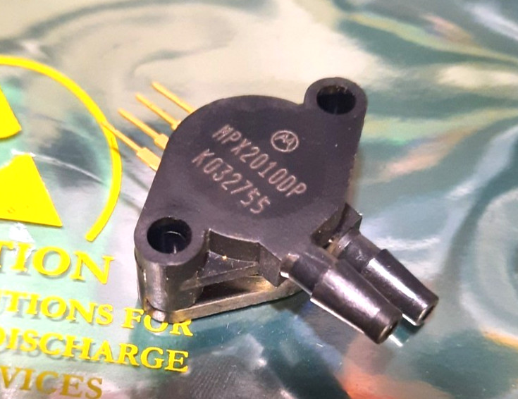 NOS Freescale / NXP MPX2010DP Differential Pressure Sensor 0-10kPa Dual Port NEW