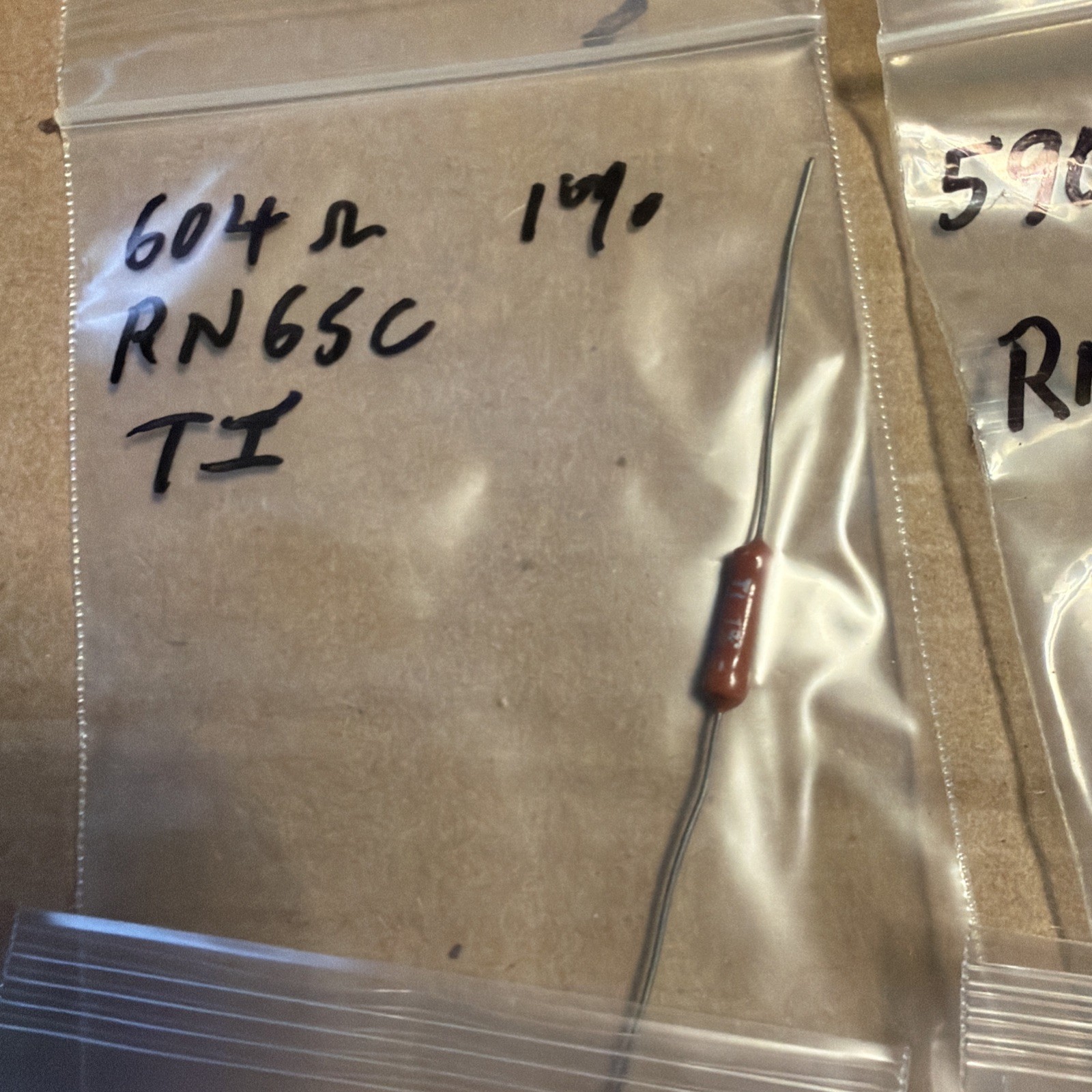 450pc Group Lot Of RESISTORS Dale & Other Mfg Look At Pictures New & Used #8