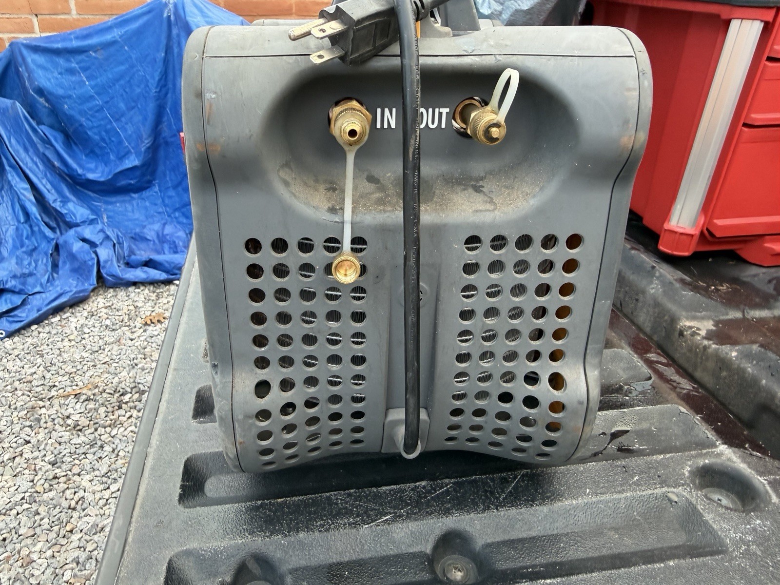 HVAC Combo: Fieldpiece MR45 Recovery Pump & Yellow Jacket A/C Gauges With Hoses