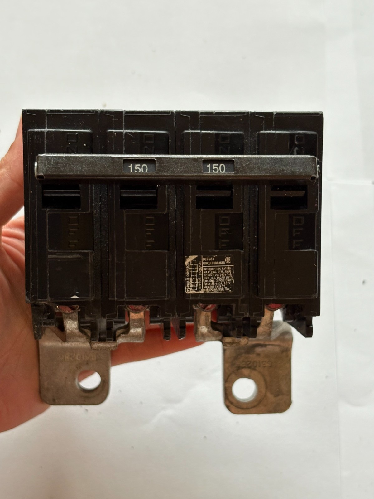 SIEMENS EQ9683 Circuit Breaker 4 Poles 150 Amp