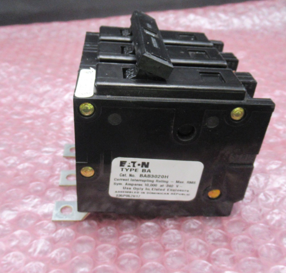 Eaton BAB3020H Quicklag Molded Case Circuit Breaker 20A, 3-Poles, 240V *NEW*