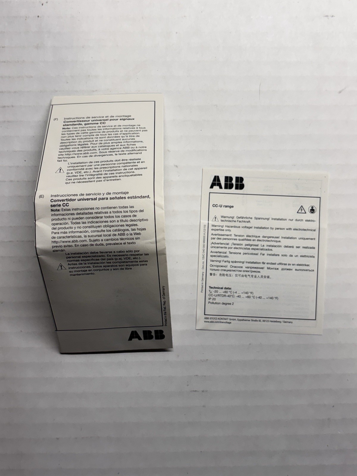 NEW ABB CC-U/STD UNIVERSAL ANALOG SIGNAL CONVERTER 110-240VAC 1svr040000r1700