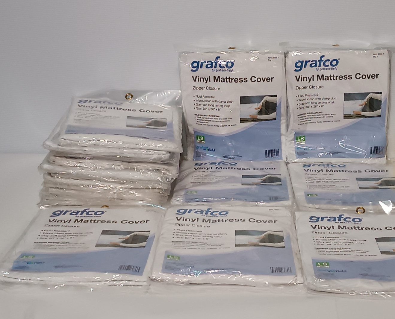 Graham-Field 3862-1 Grafco Vinyl Mattress Cover with Zipper Closure, 80″x36″x6″