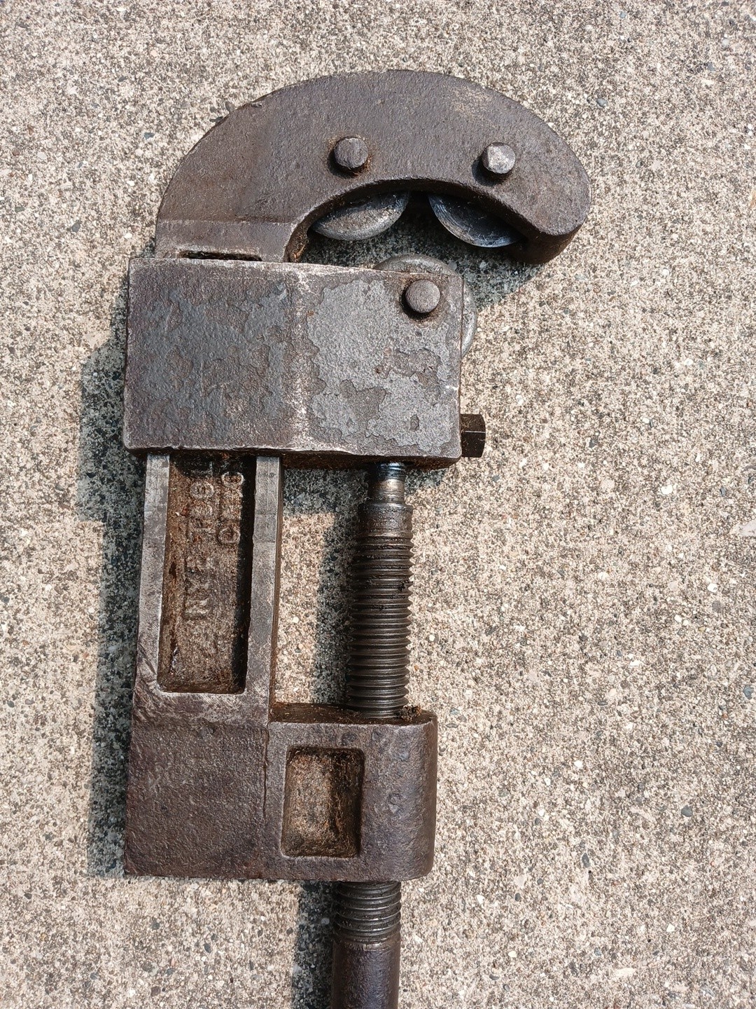 Vintage NYE Tool Works Chicago No 2 Barnes Type Pipe Cutter 3 Wheel Cutters