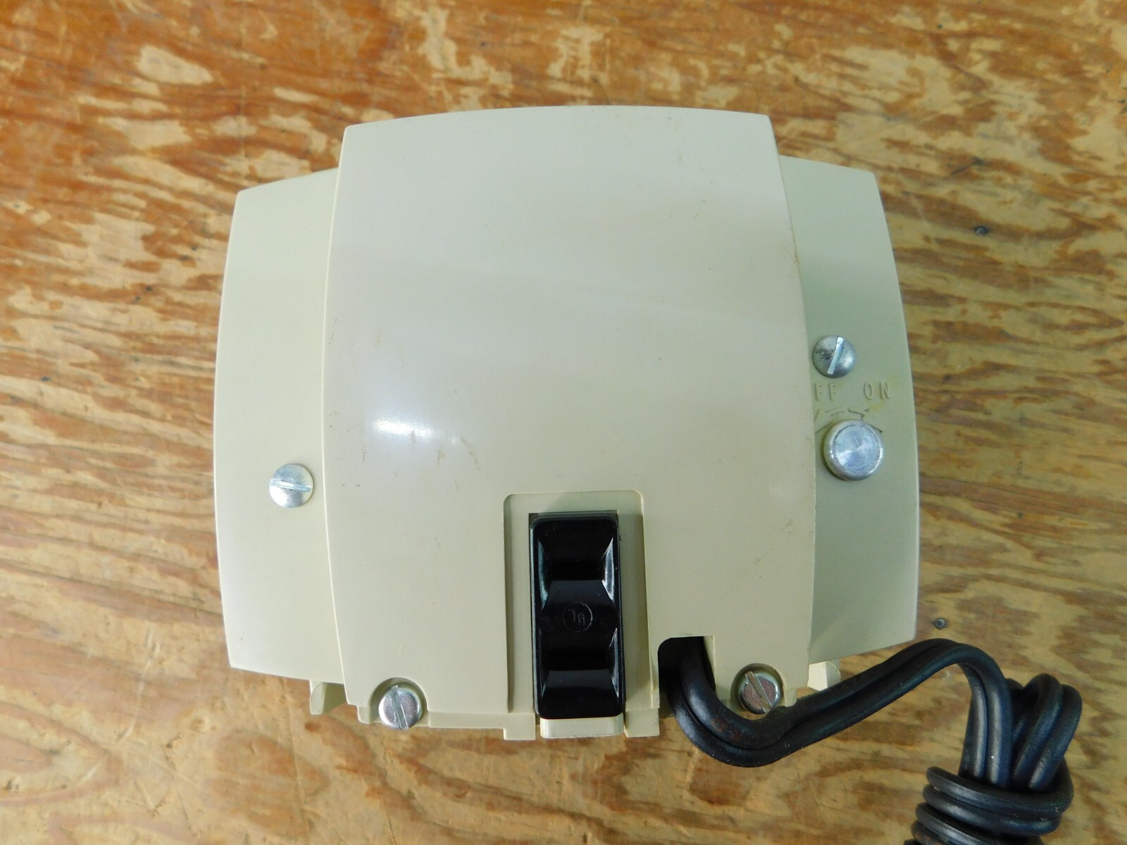 Dayton 2E225 plug in 24-Hour Timer 1/2 HP 15 Amps 1875 Watts 125 V NIB NOS