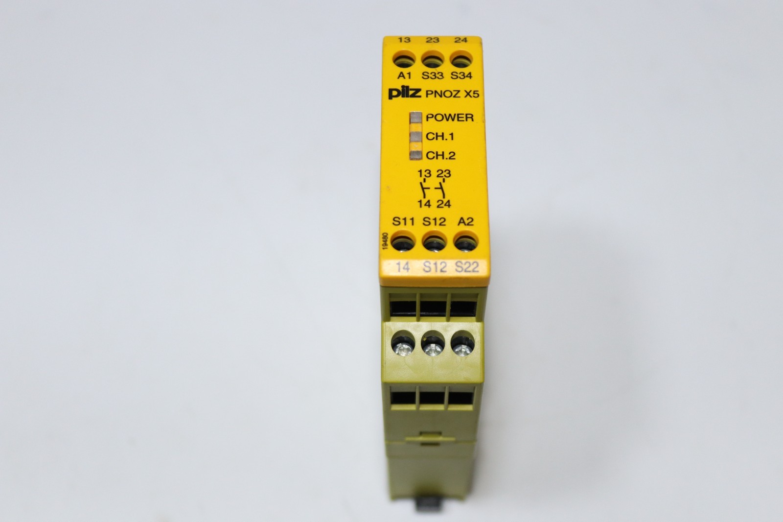 Pilz PNOZ X5 12VDC 2n/o