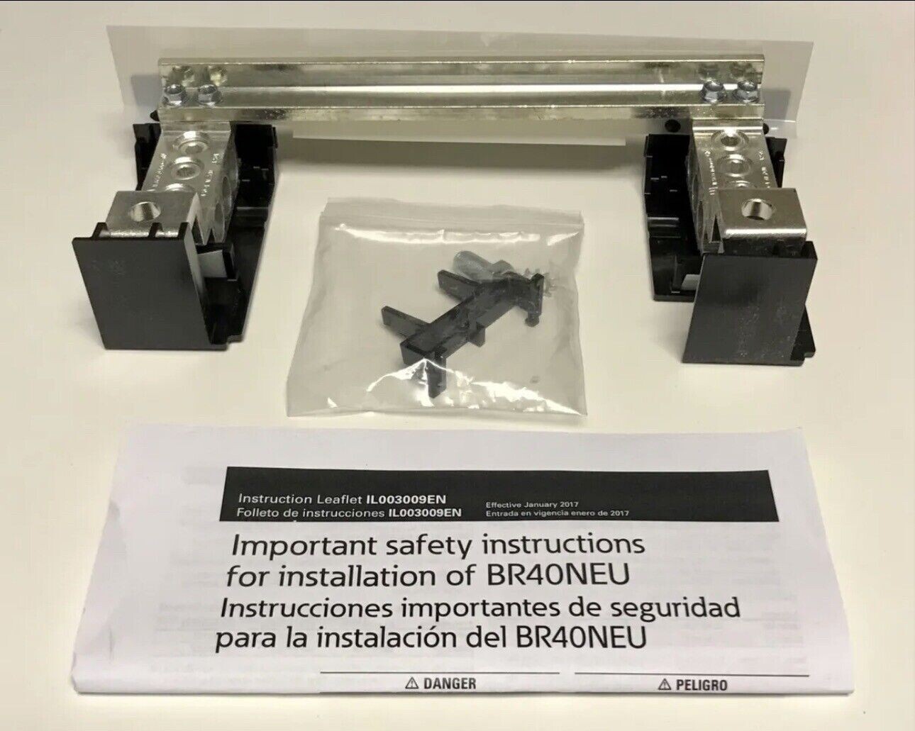 Eaton NSB BR40NEU, 4/0 Neutral bar Kits For Load Centers and Panelboards NEW