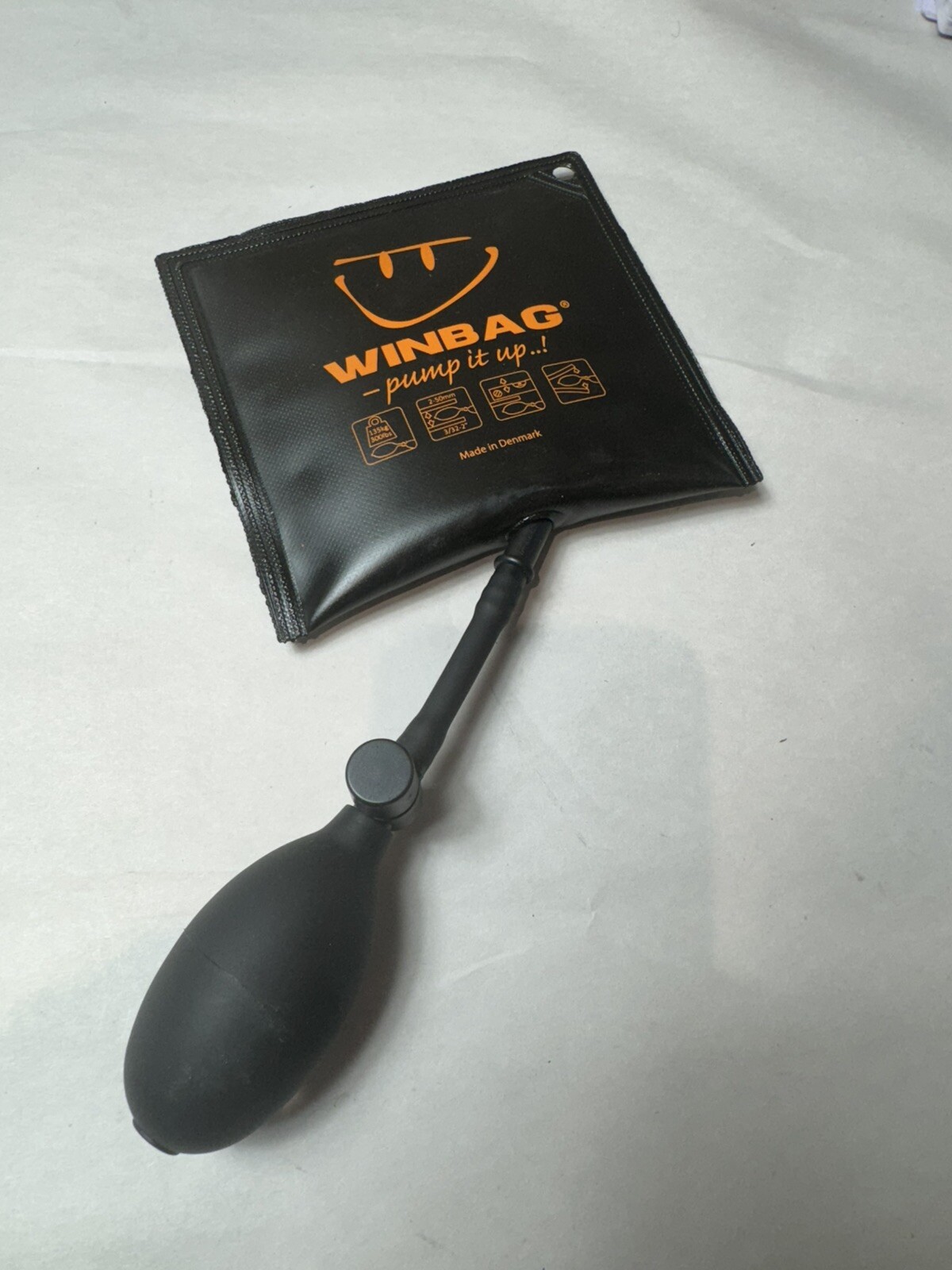 Winbag 300 Pounds Lifting Power Bag Size: 6.25″ W x 5.75″ L
