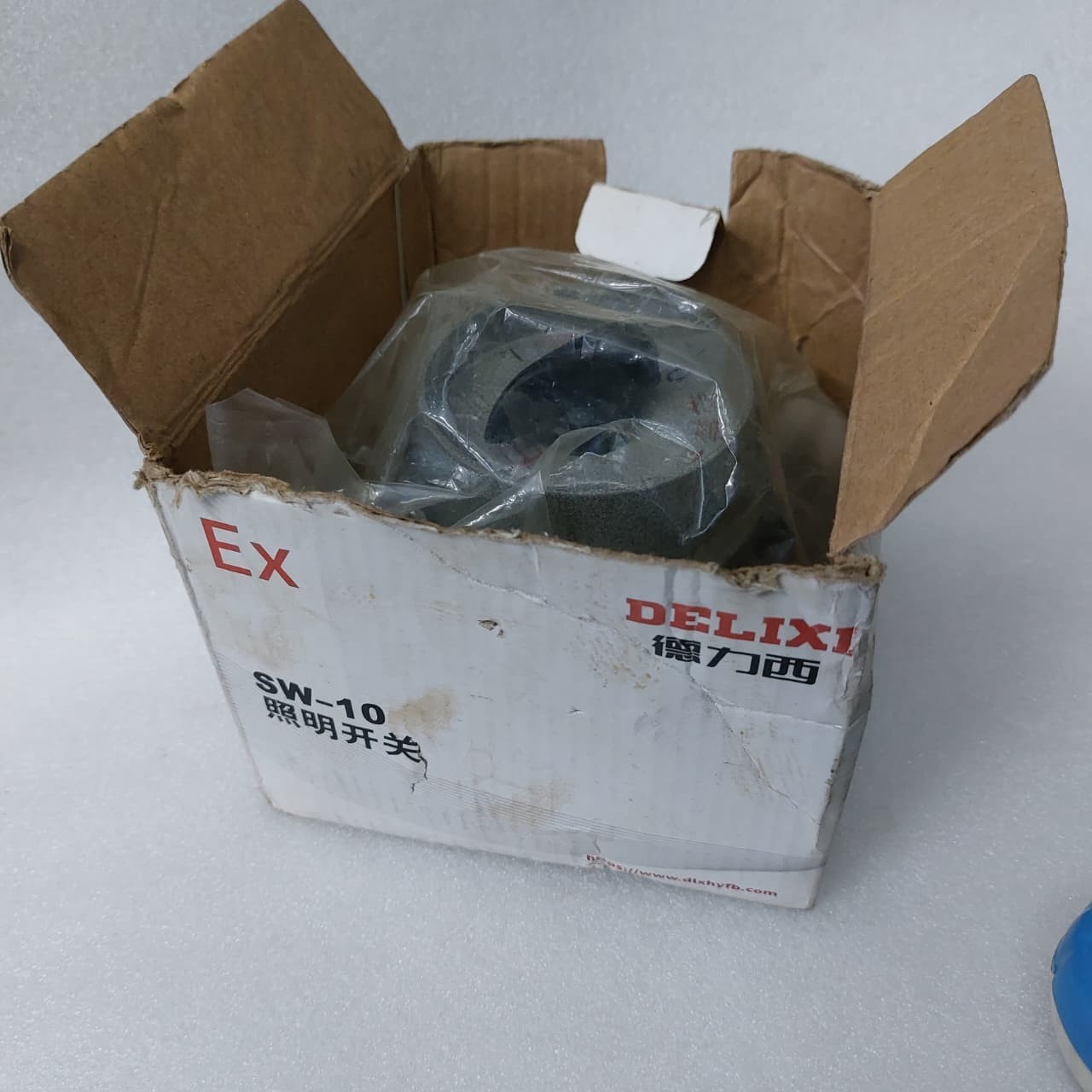 DELIXI EXPLON-PROOF LIGHTING SWITCH MODEL SW-10… AC 220V 10A