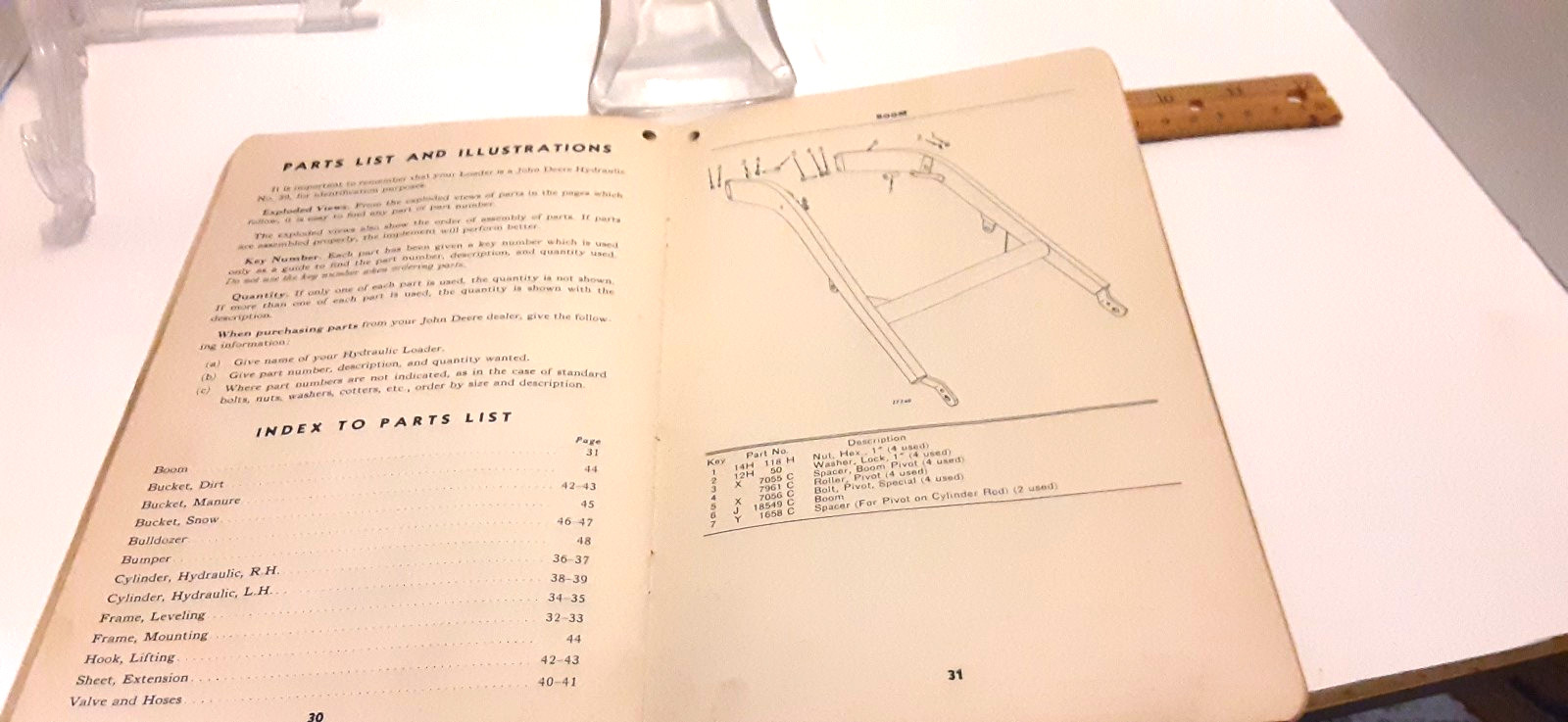 John Deere Operator’s Manual OM-C24-451 – HYDRAULIC LOADER No. 30 For M JD.