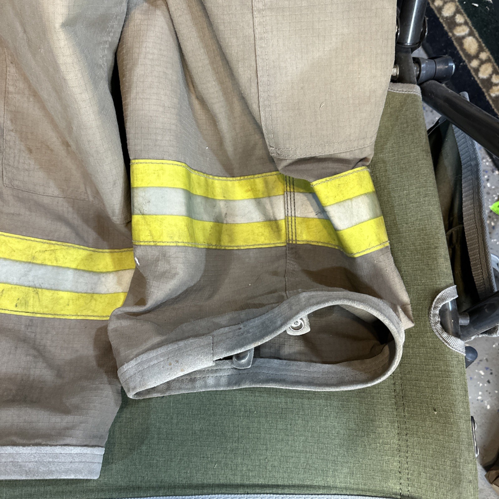 Retired Firefighter Gear Turnout Pants FIRE USED Size 46 X 28 SHELL ONLY!!