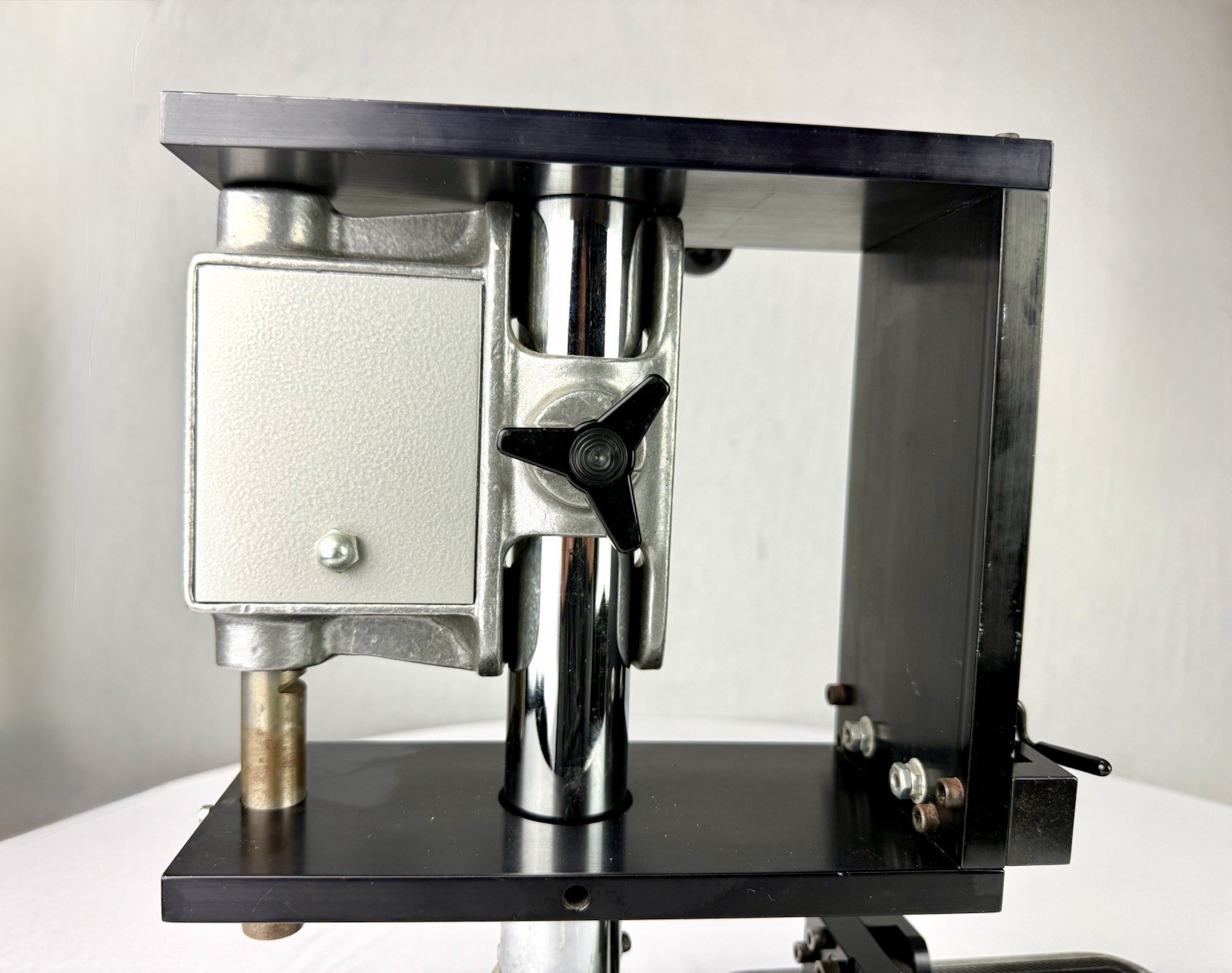 DMC Alphatron PT-100A Wire Crimp Terminal Pull Tester 150 lb Tensile Scale Test⁠