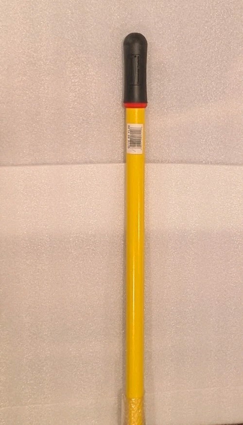New! Rubbermaid 6′ -18′ extension pole Q775 Hygen yellow handle, QuickConnect