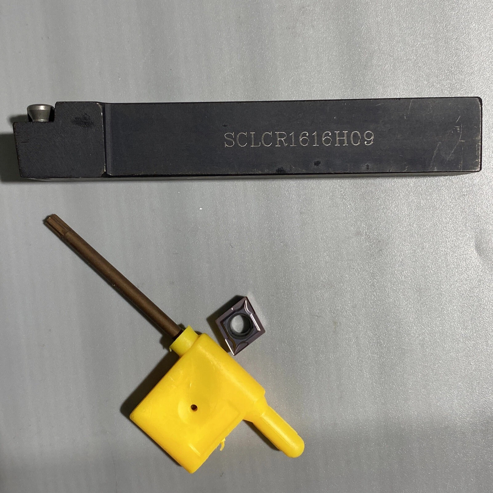 SCLCR1616H09 Lathe Turning Tool Holder Cutter + 10x CCMT09T304 Carbide Inserts
