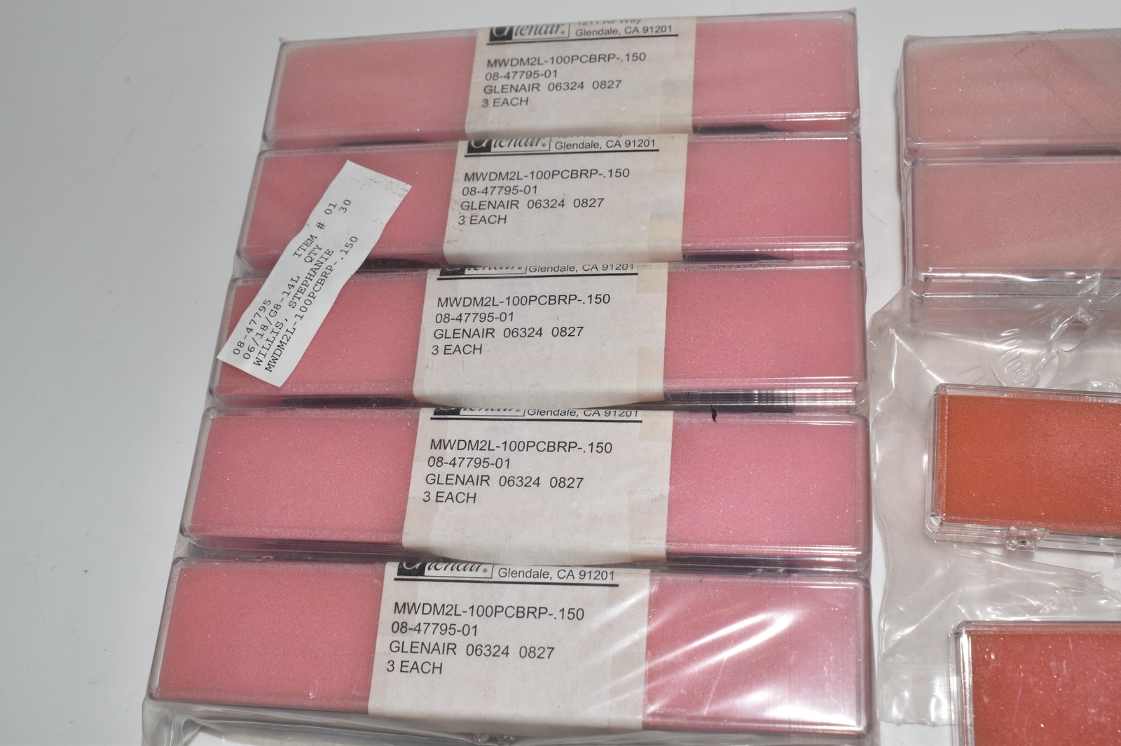 ^^ Glenair MWDM2L-100SCBRP-150 D-Sub Micro-D Connectors –Lot of 42 (MRG66)