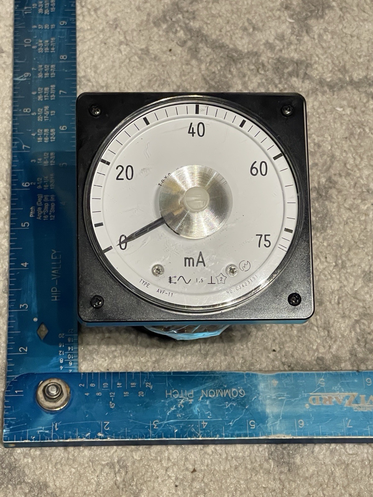 Toyo Keiki AmMeter (0 to 75 mA) AVF-11
