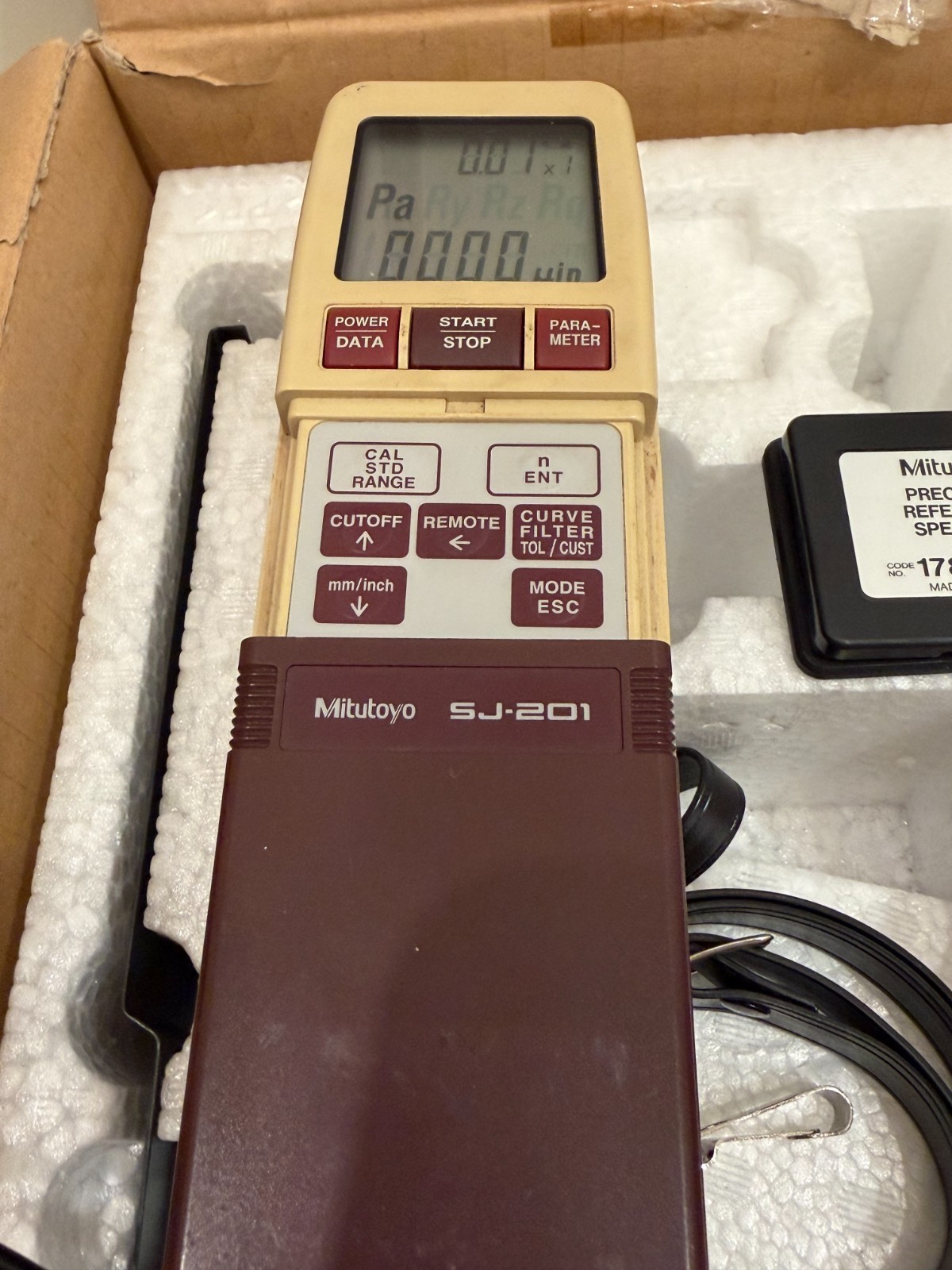 Mitutoyo SJ-201P Surface Roughness Tester Tested